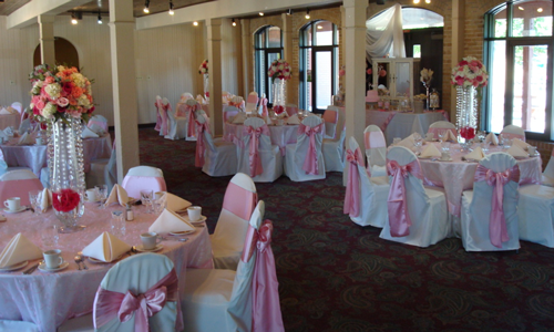 The clubhouse at Wicker Park is ideally suited for bridal and baby showers as well as graduation and birthday  parties. 